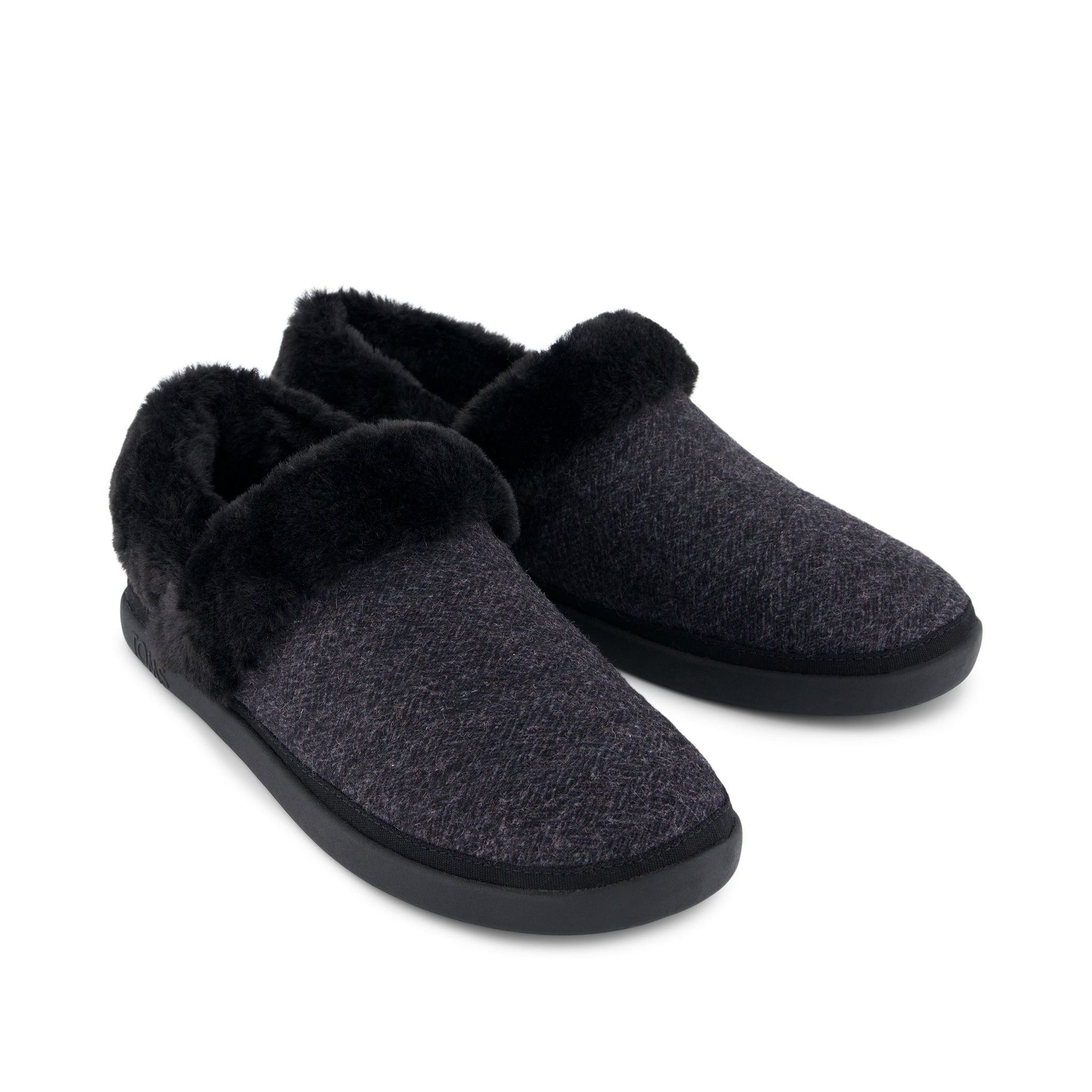 Oslo Covertible Slipper - Black Cozy Herringbone Front View
