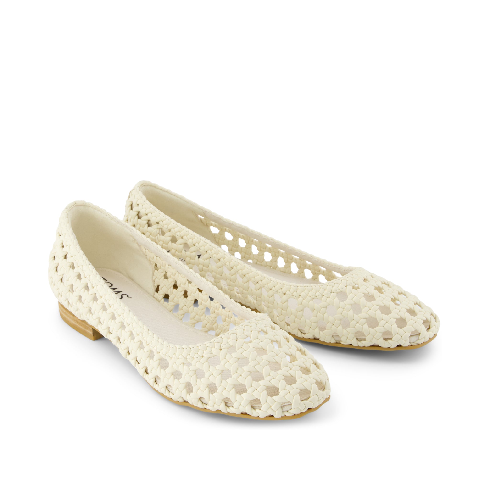 Briella Flat - Natural Woven Basket Front View