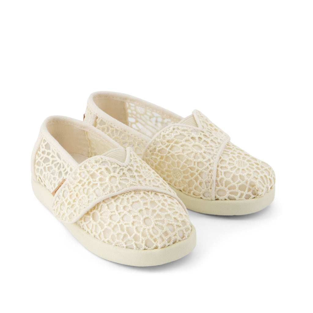 Alpargata Classic Toddler Shoe - Natural Moroccan Crochet Front View