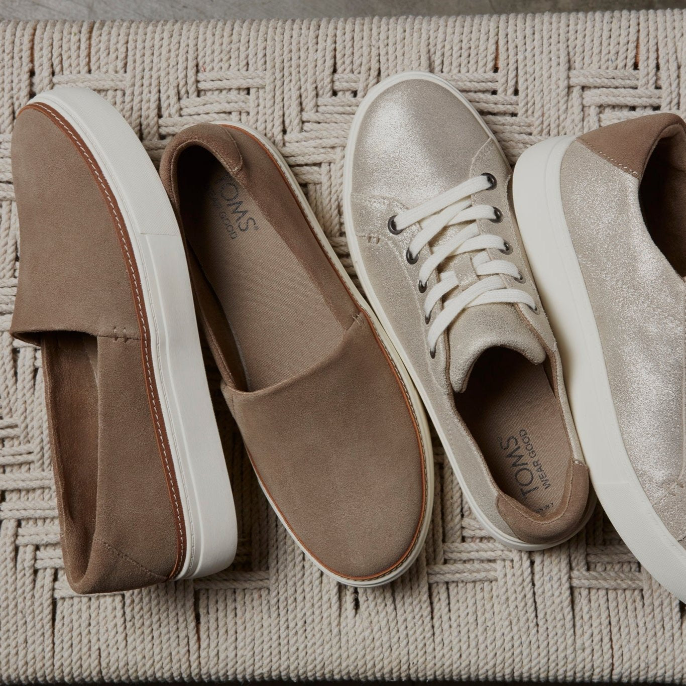 Laydown image of the dune suede Kameron slip on sneaker