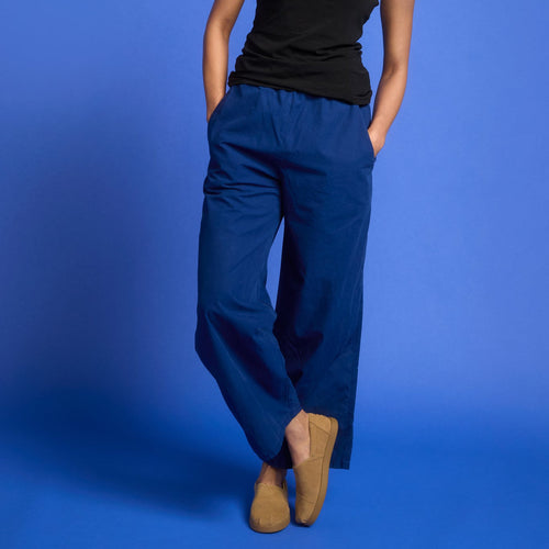 On figure image of the women's amber suede Jamie Mizrahi Alp FWD